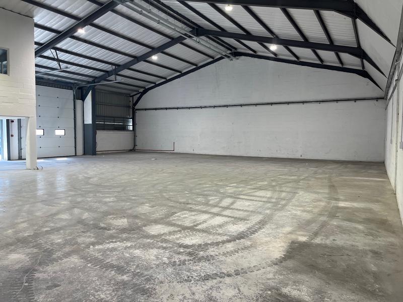 To Let Commercial Property for Rent in Retreat Industrial Western Cape
